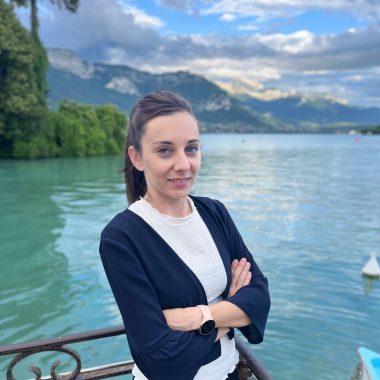 Paroles de diplômée avec Ophélie Nove, Première de réception à la Maison Bleue