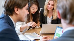 Bachelor entreprenariat Institut Lyfe